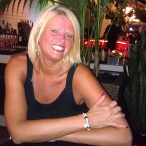 Meet your Posher, Debra